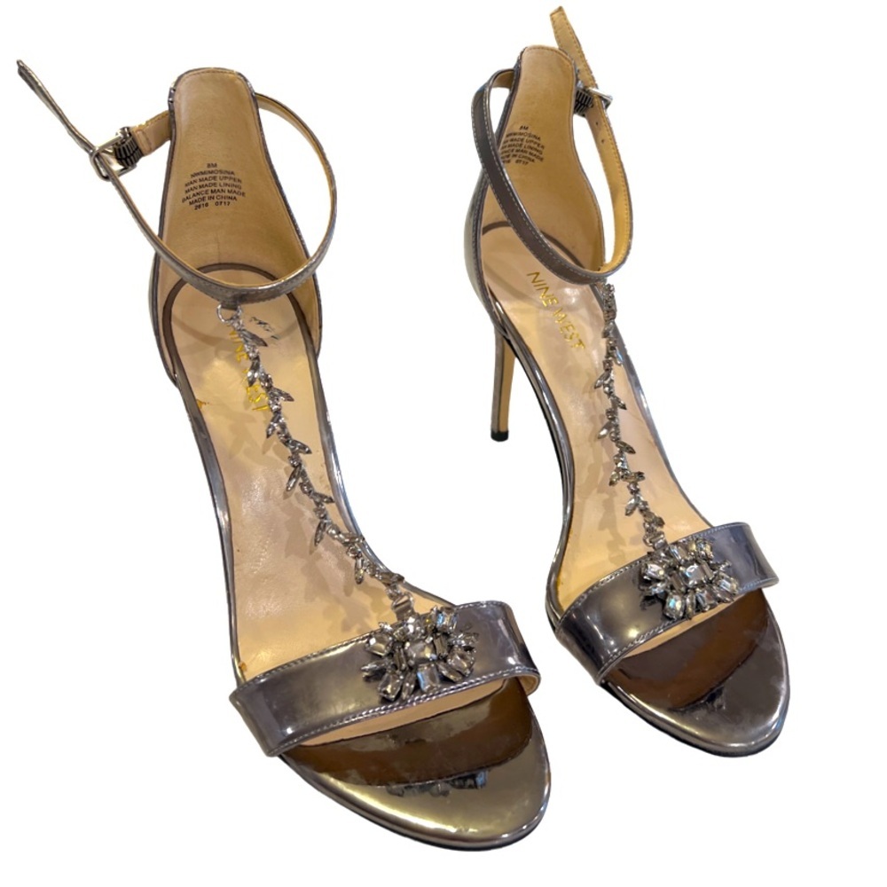 Nine West Mimosina Silver Jeweled T- Stap Heel Size 8 - Picture 4 of 7